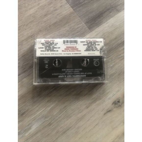 Get a Grip by Aerosmith (Cassette, Apr-1993, Geffen Records) - Picture 3 of 5